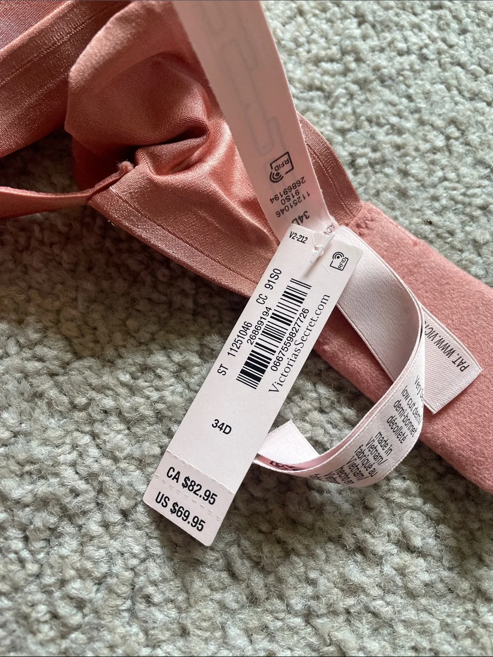 NWT- Victoria's Secret Satin Push-Up Bra & Matching Thongs — Rose Pink